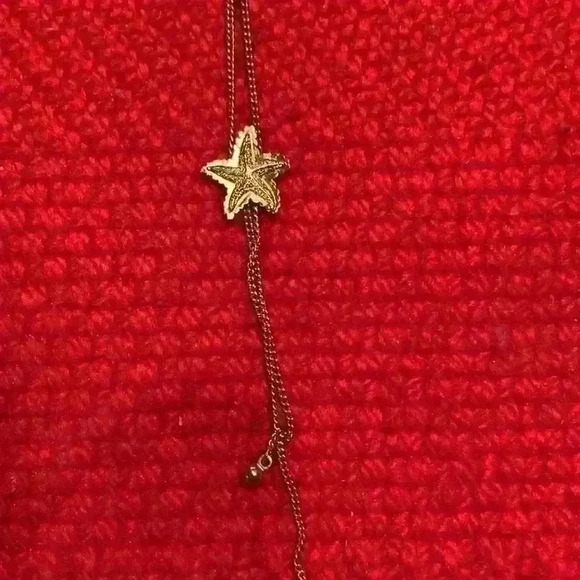 Costume jewelry - Picture 2 of 2